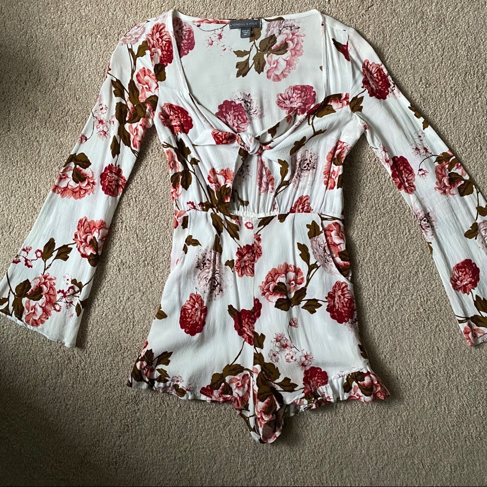 Kendall & Kylie Tie Front Floral Romper